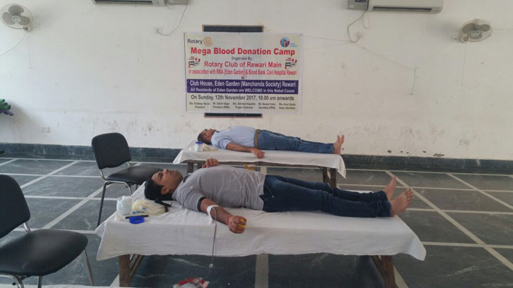 BLOOD DONATION CAMP AT EDEN GARDENS, MANCHANDA SOCIETY, REWARI