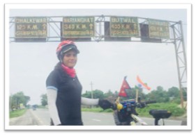 Solo Cycling event finished in Nepal. Rotary Club of Rewari Main members received Rtn. Sunita Choken