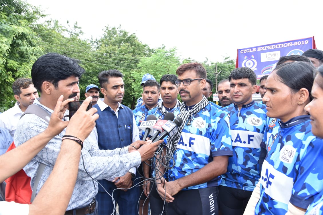 FELICITATION OF CRPF CYCLE RALLY