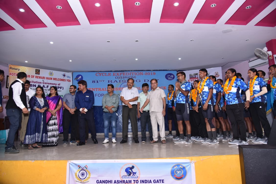 FELICITATION OF CRPF CYCLE RALLY