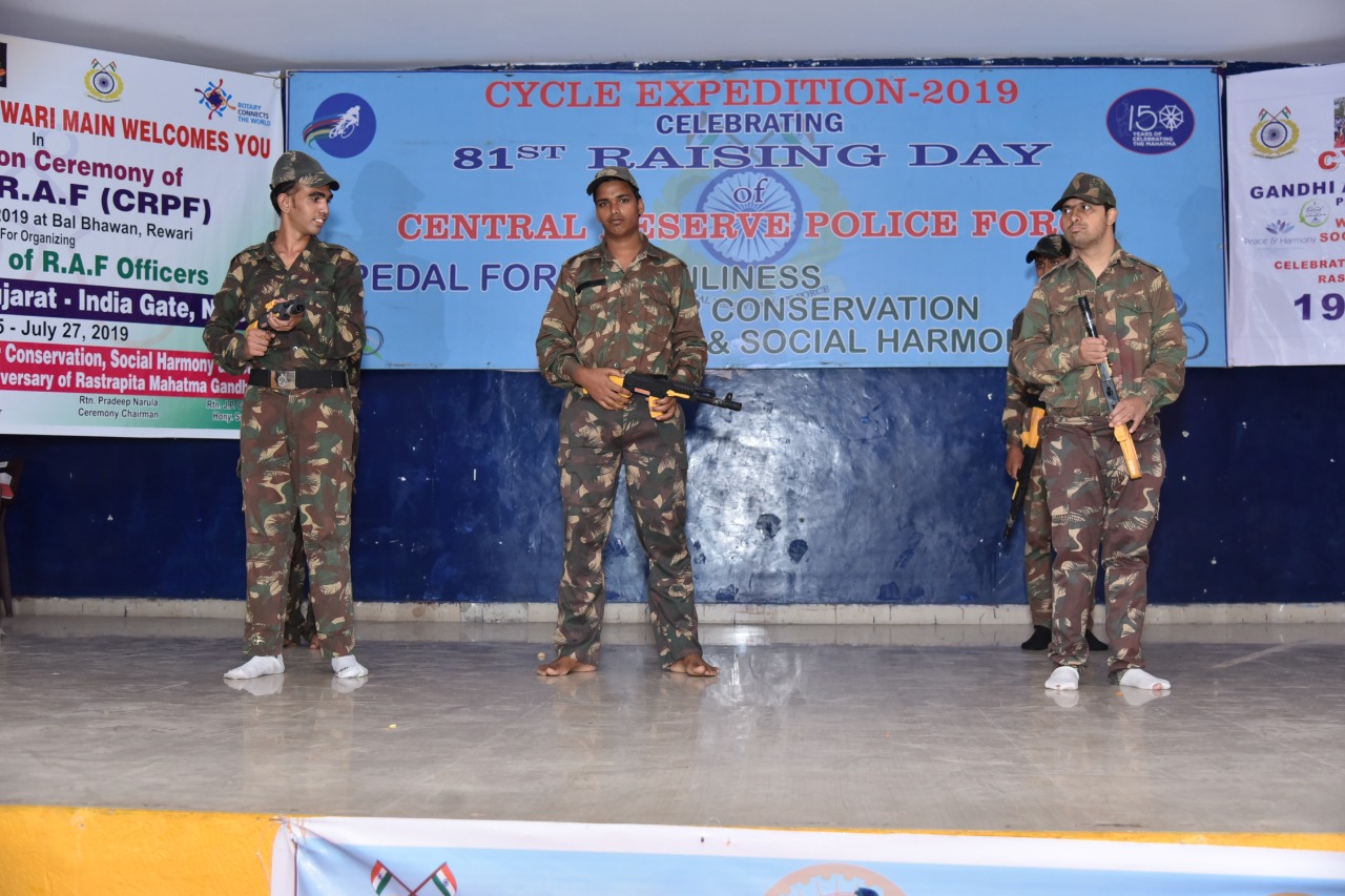 FELICITATION OF CRPF CYCLE RALLY