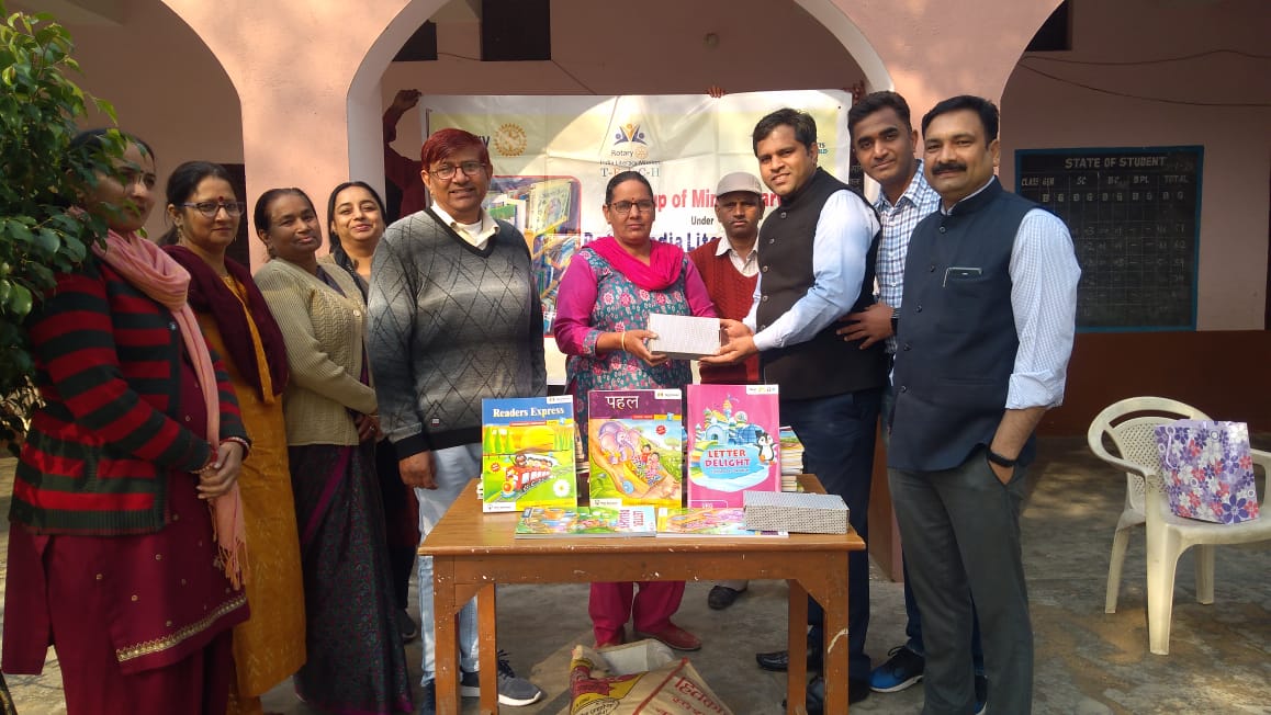 DONATION OF BOOKS FOR MINI LIBRARY AT GOVT. PRIMARY SCHOOL DHALIYAWAS